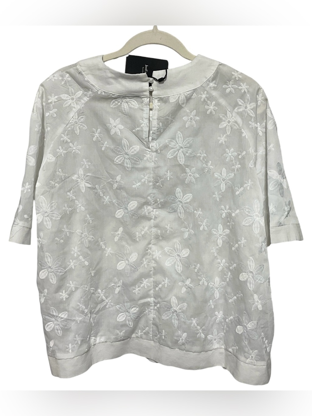 NWT - Just Fashion Now White Floral Embroidered Short-Sleeve Blouse Size L - Picture 2 of 4